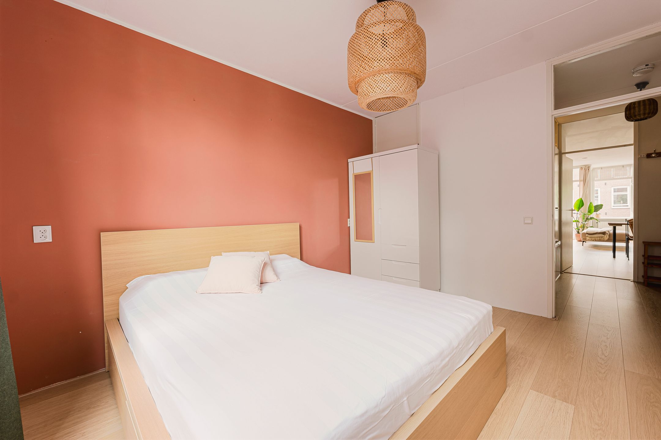 Foto 15 van Wagenaarstraat 305