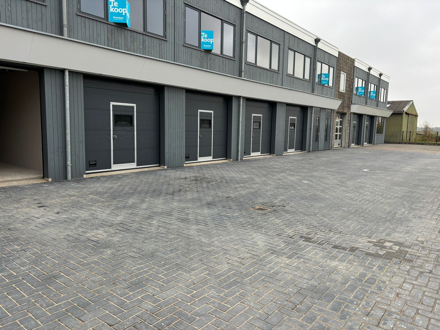 Bekijk foto 3 van J.J. Allanstraat 178