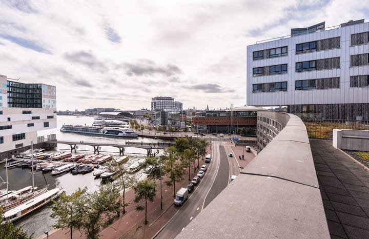 Photo 4 of Westerdoksdijk 137