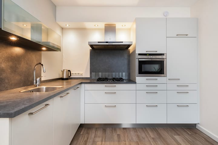 Photo 3 of Jan Steenstraat 79-B21