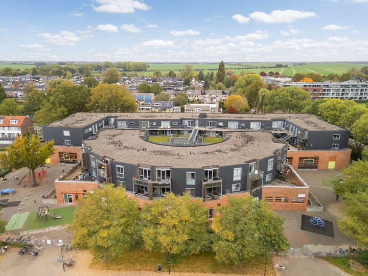 Photo 7 of Jan Steenstraat 79-B21