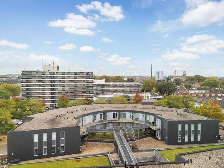 Photo 8 of Jan Steenstraat 79-B21