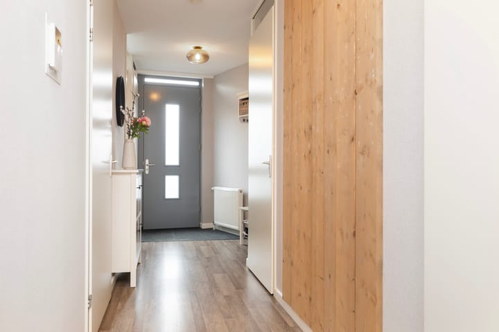 Photo 12 of Jan Steenstraat 79-B21