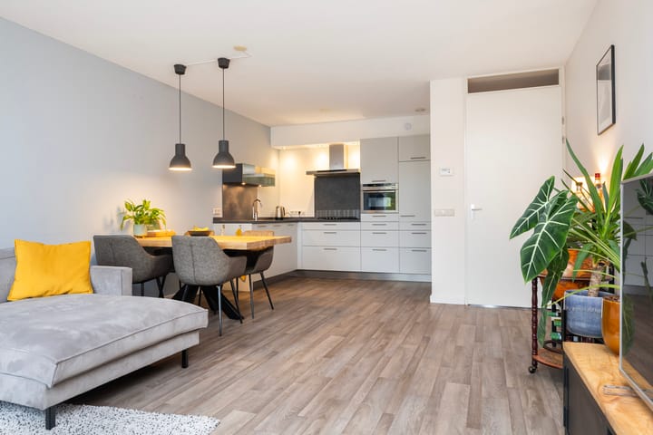 Photo 14 of Jan Steenstraat 79-B21