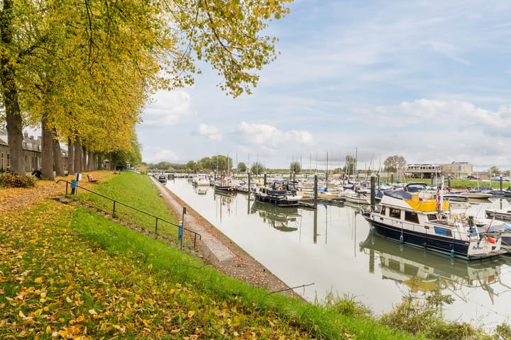 Foto 2 van Veerweg 6