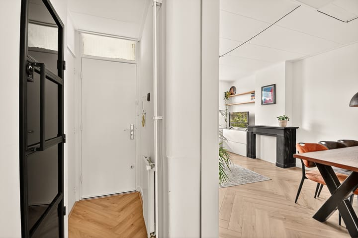 Foto 2 van Djambistraat 5-2