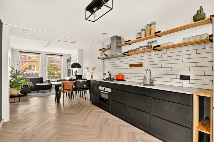 Foto 3 van Djambistraat 5-2