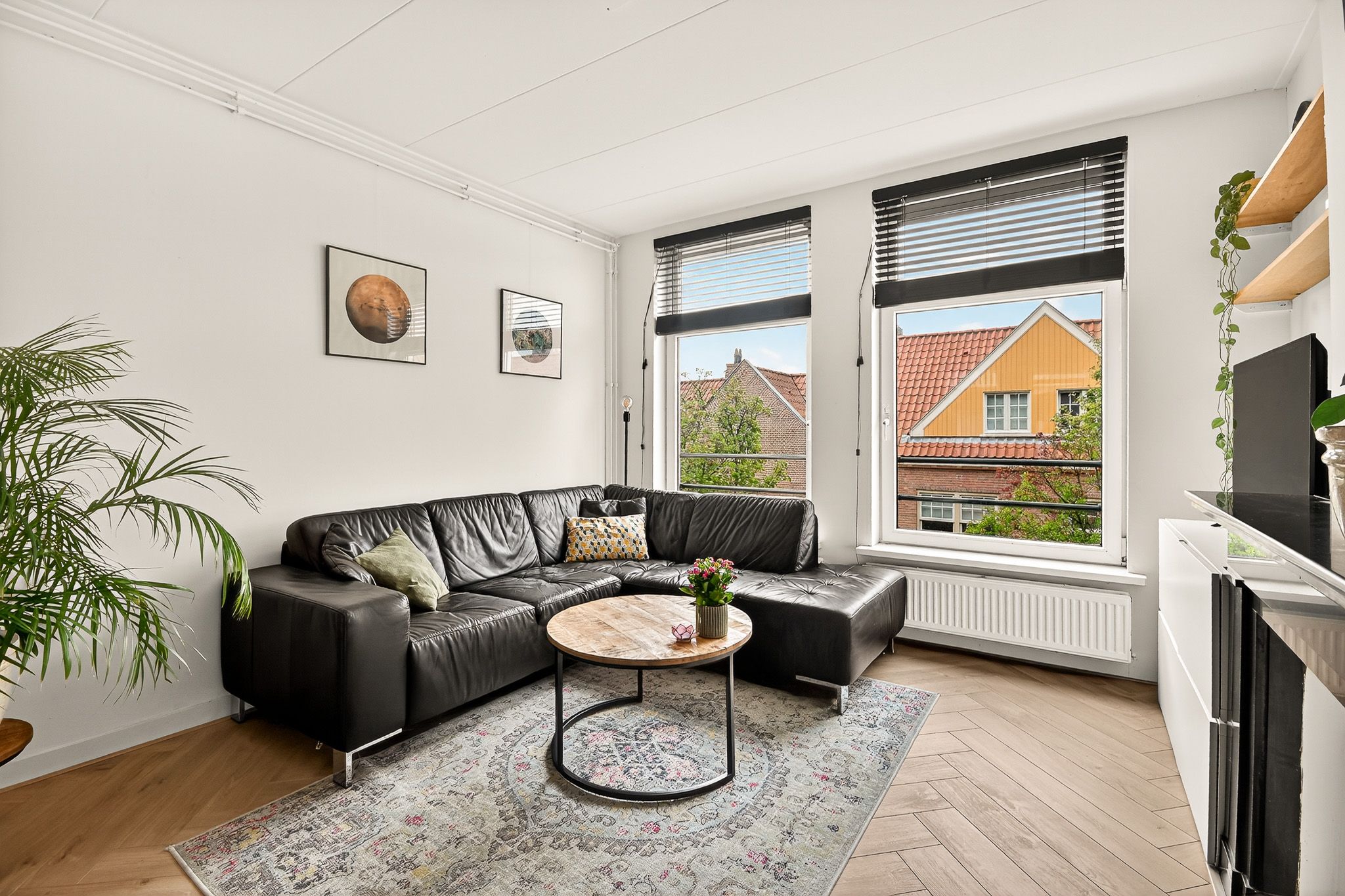 Foto 6 van Djambistraat 5-2