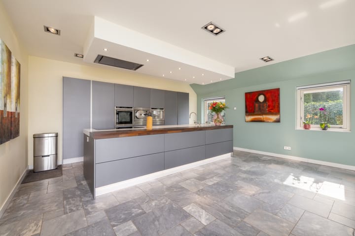 Foto 14 van Runselstraat 10