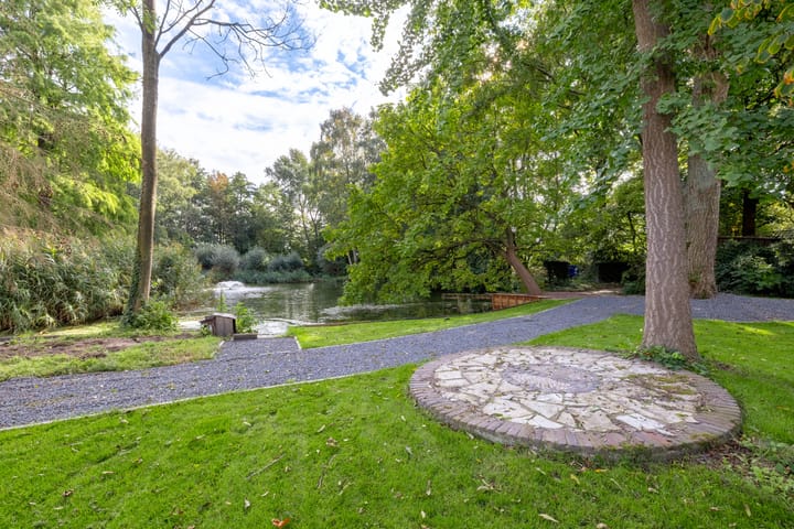 Foto 60 van Runselstraat 10