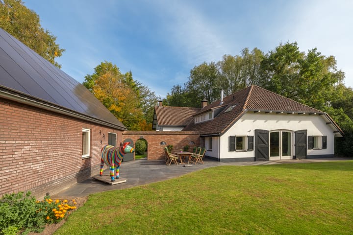 Foto 82 van Runselstraat 10