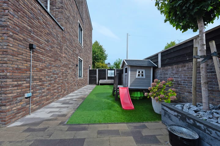 Photo 36 of Huizenkade 74