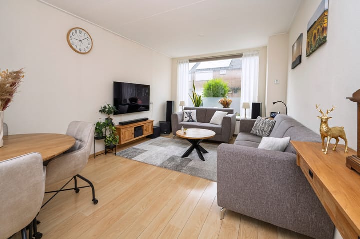 Foto 4 van Dahliastraat 3