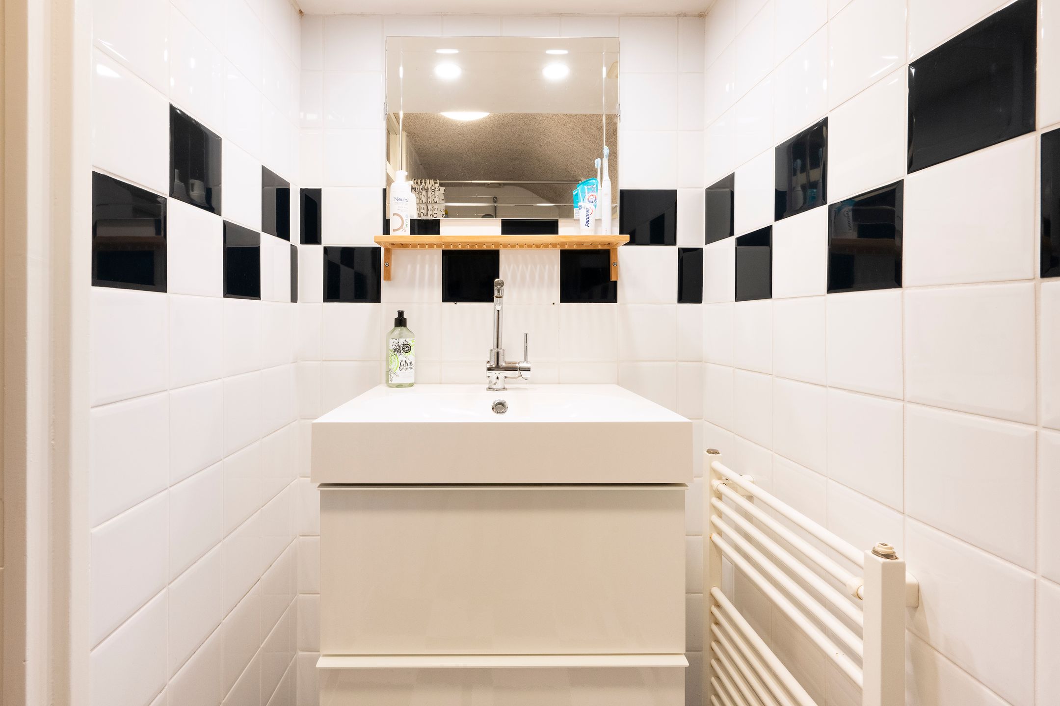 Foto 15 van Dahliastraat 3