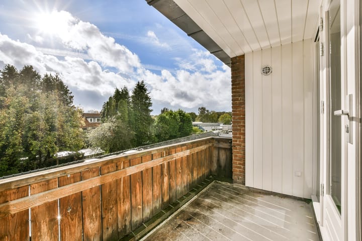 Photo 11 of Mackaylaan 38-C