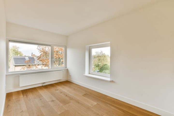 Photo 13 of Mackaylaan 38-C