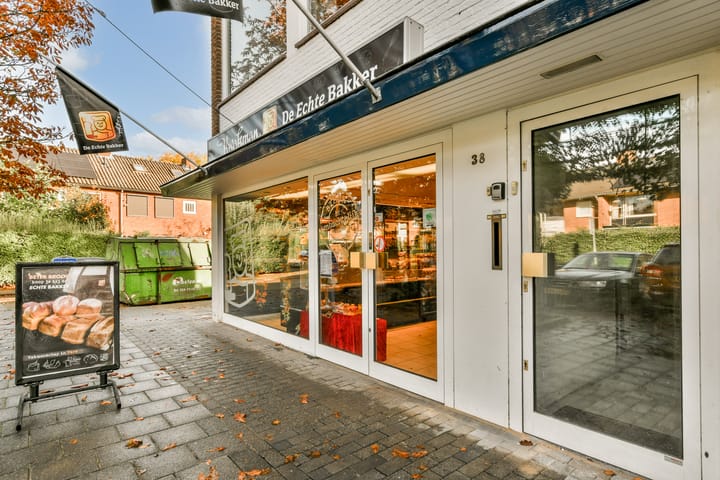 Photo 22 of Mackaylaan 38-C