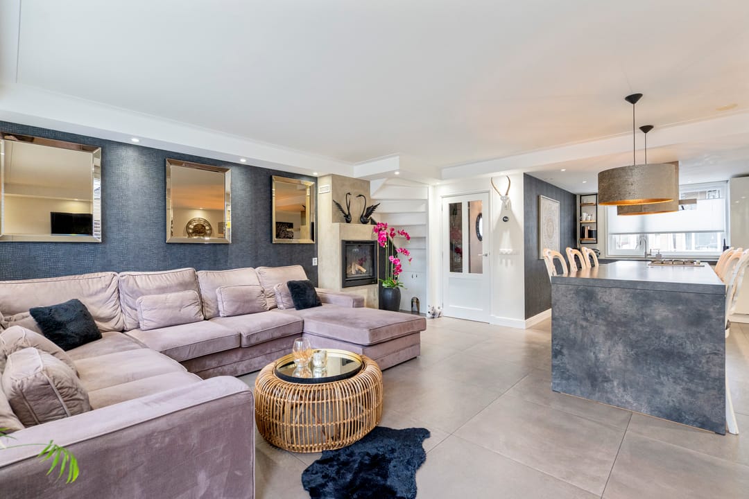 Foto 2 van Floraronde 328