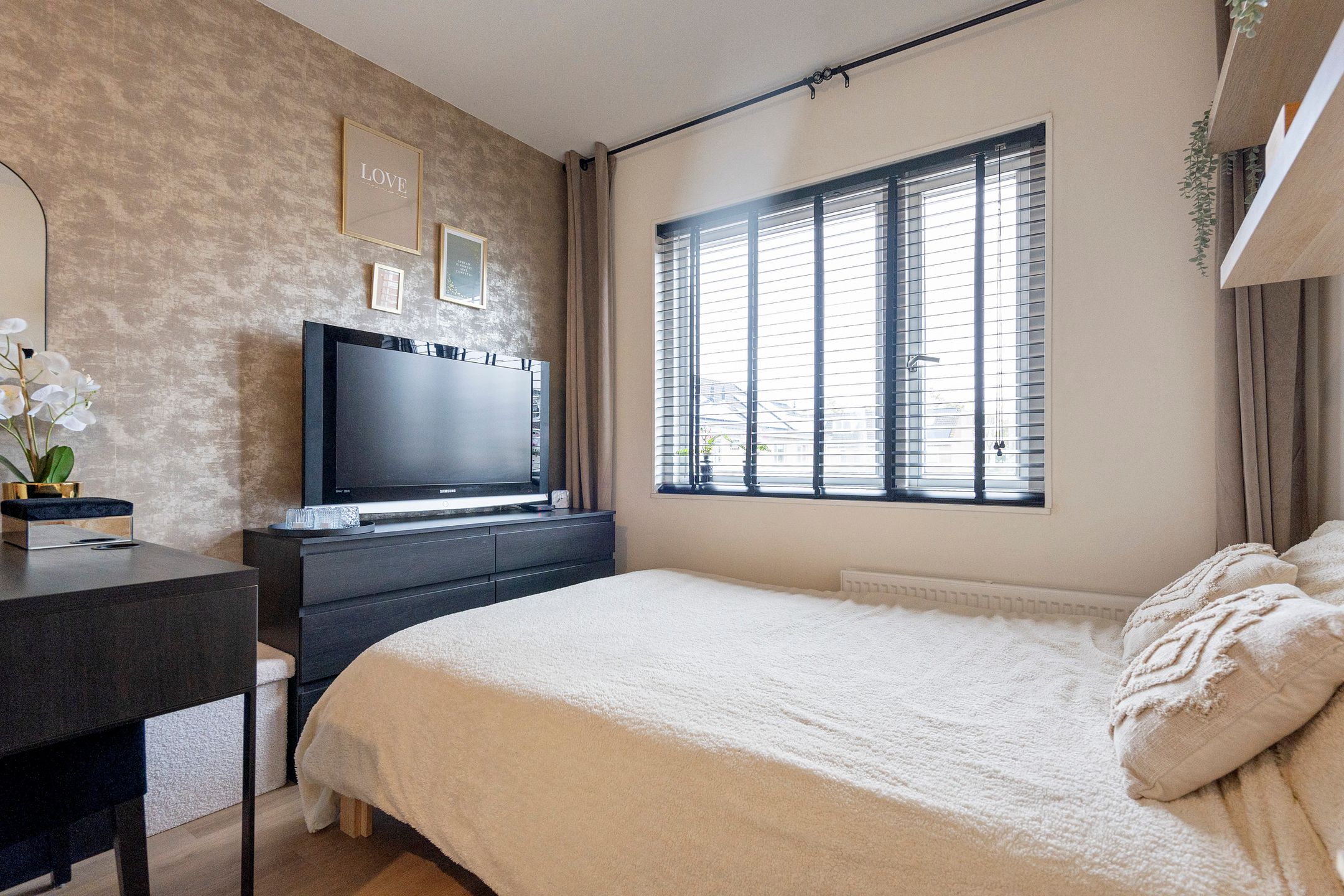 Foto 27 van Floraronde 328