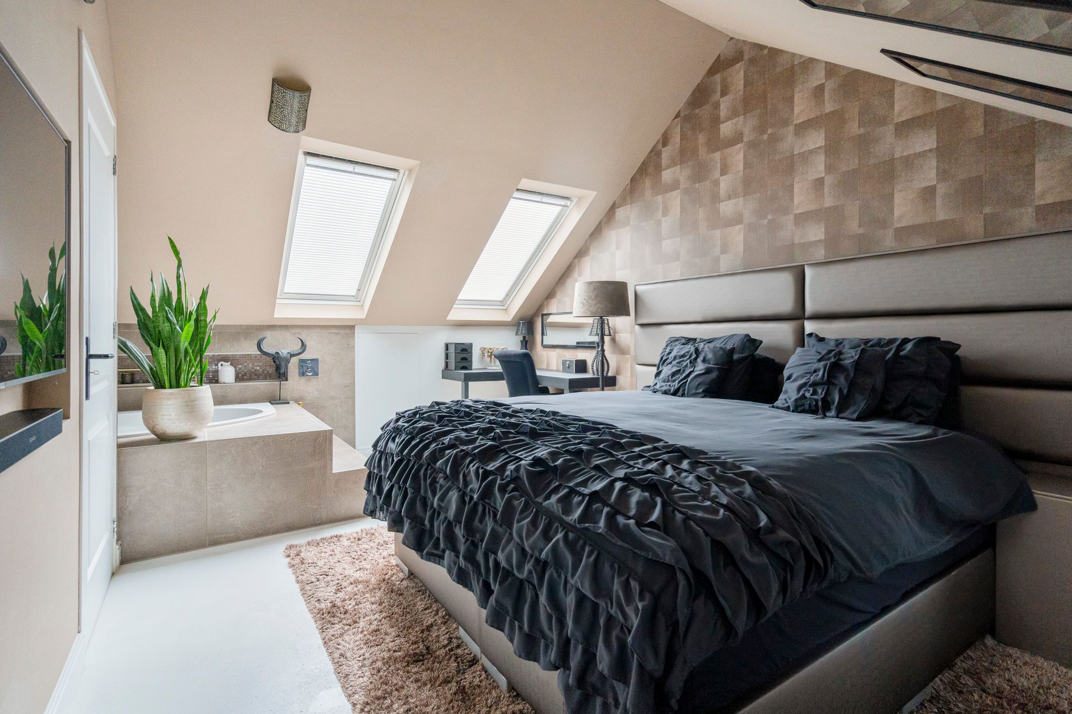 Foto 39 van Floraronde 328