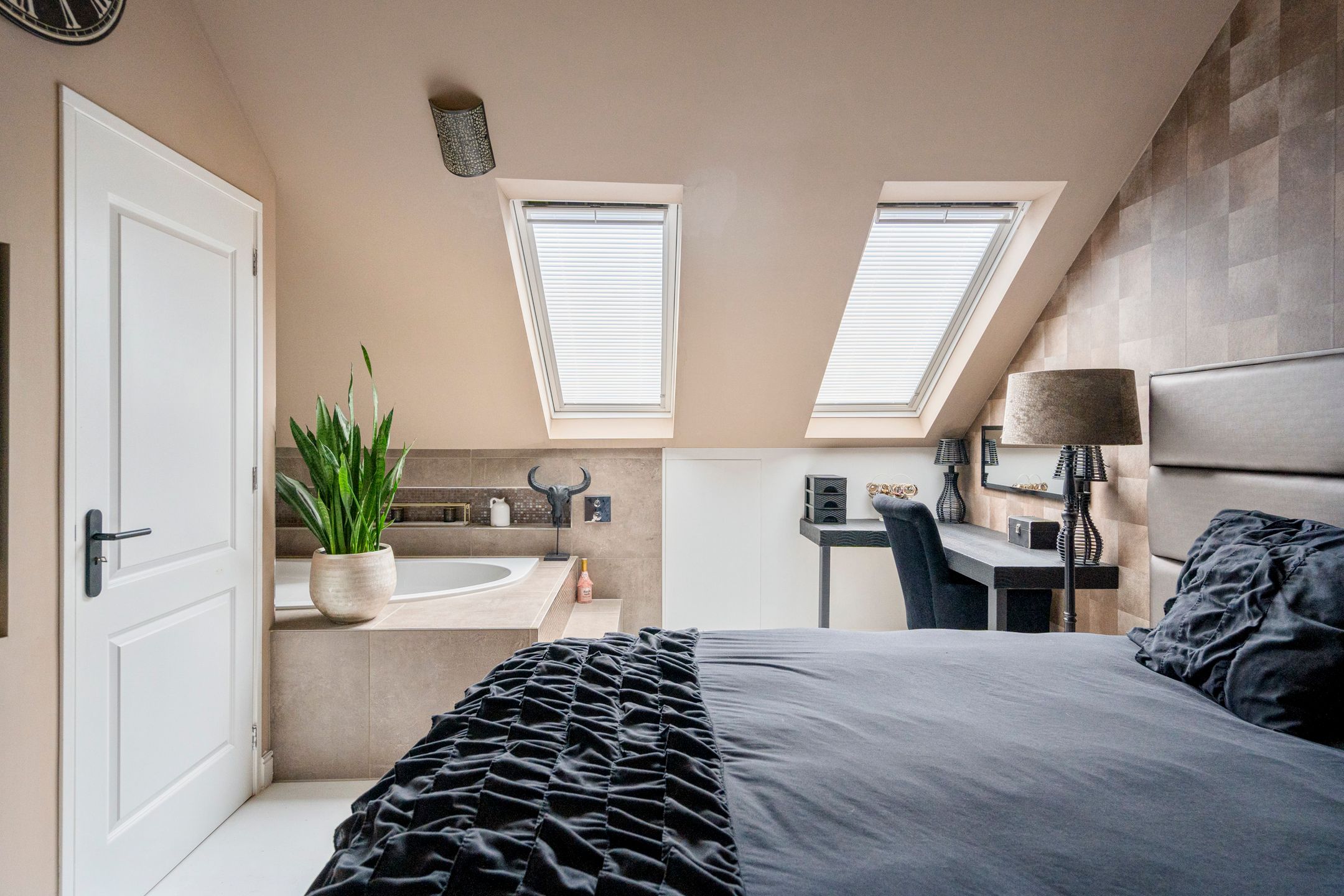 Foto 42 van Floraronde 328