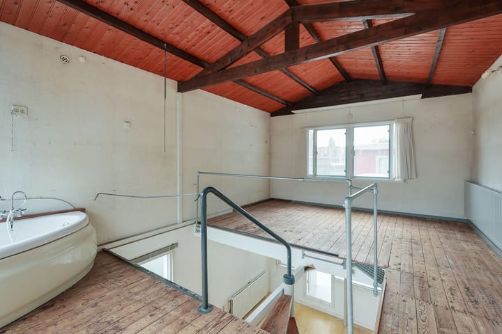 Foto 28 van Zeeburgerdijk 561