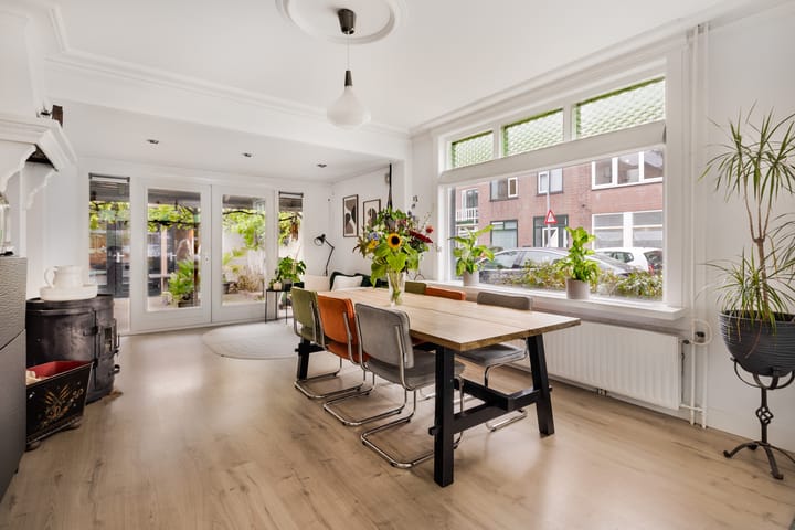 Foto 7 van Pijnboomstraat 118