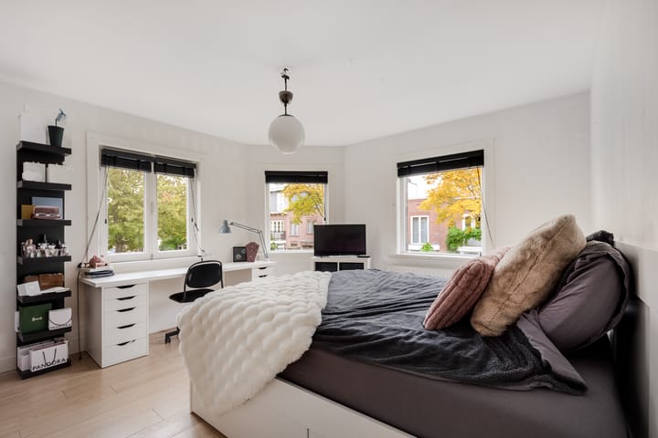 Foto 16 van Pijnboomstraat 118