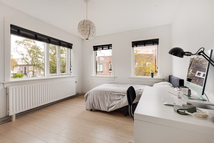 Foto 17 van Pijnboomstraat 118