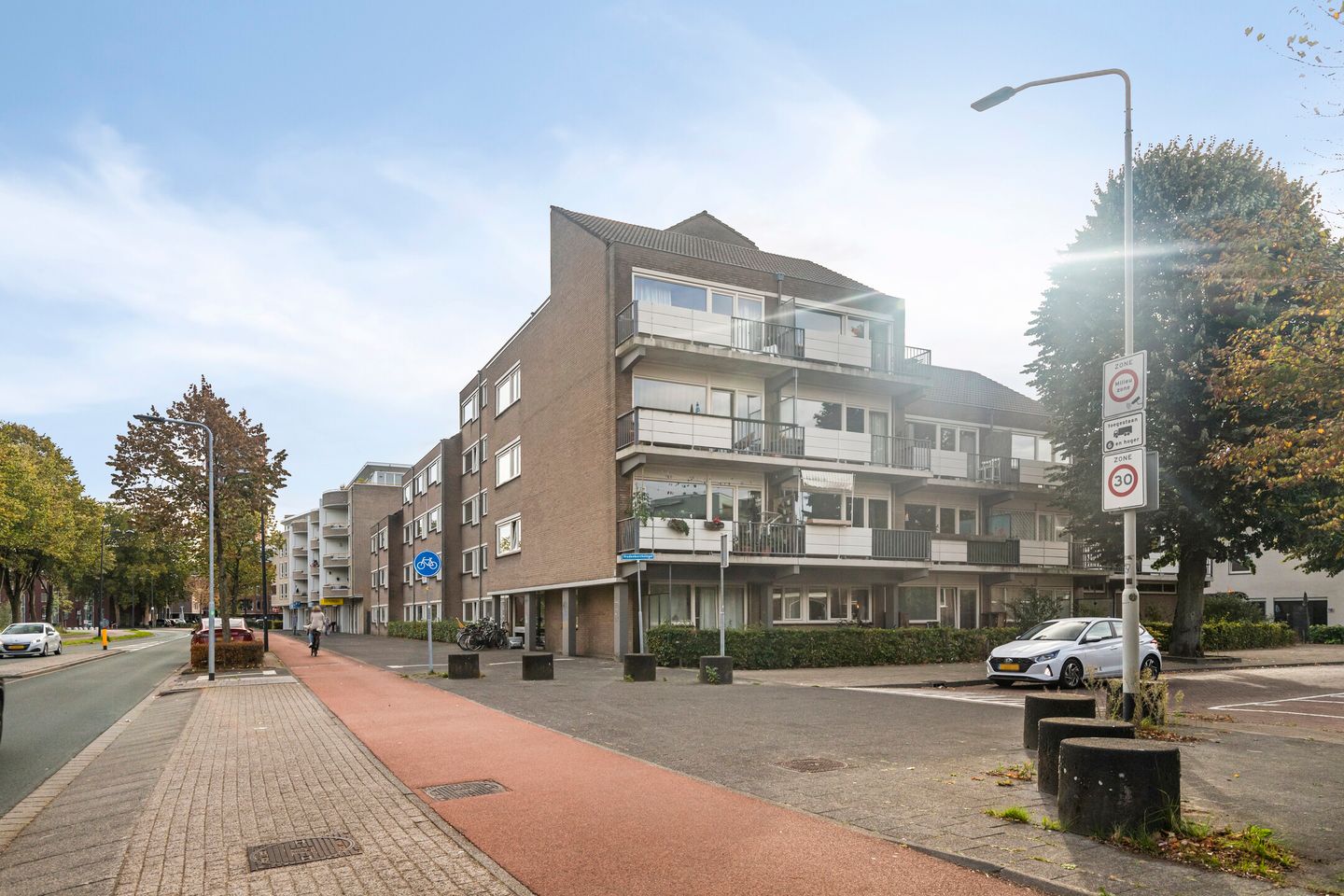 Foto 19 van Markendaalseweg 415