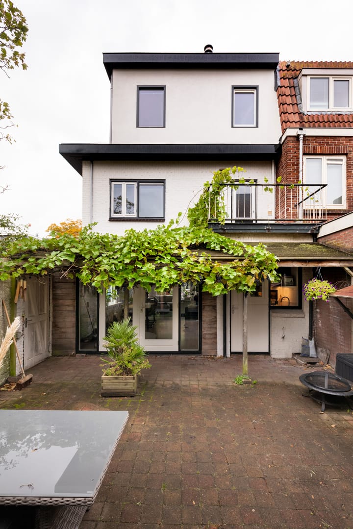 Foto 34 van Pijnboomstraat 118