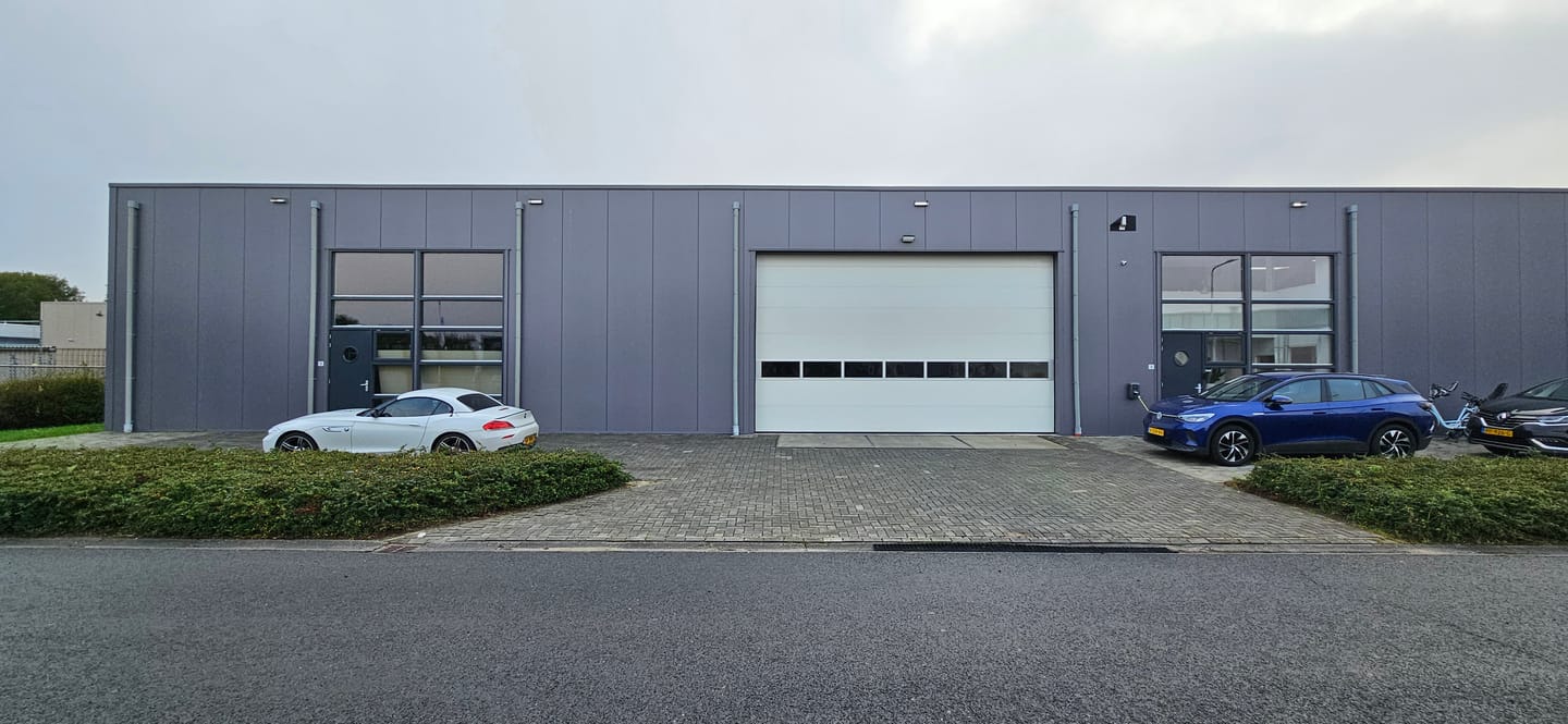 Bekijk foto 1 van De Dinkel 18