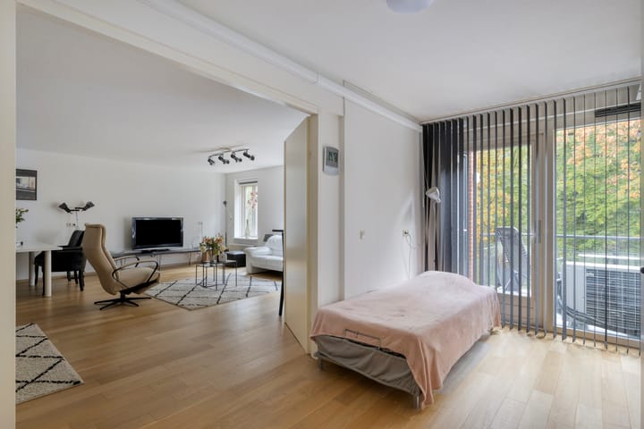 Foto 20 van Rhenendael 60