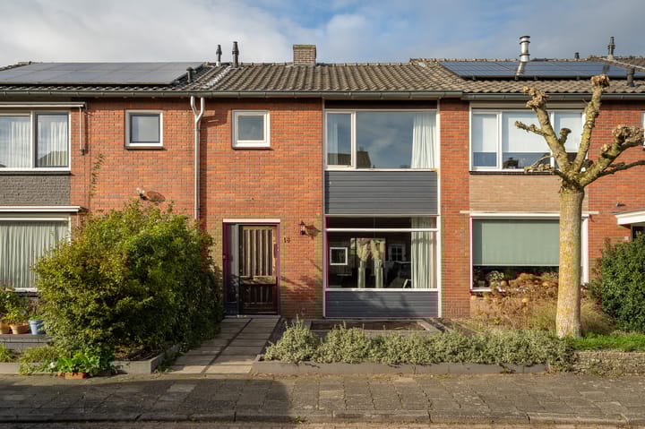 Photo 1 of Hazelaarstraat 18