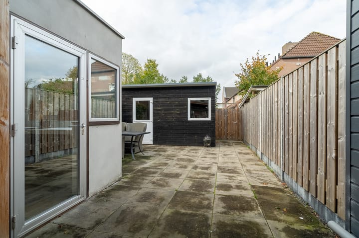 Photo 13 of Hazelaarstraat 18