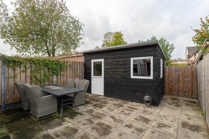 Photo 14 of Hazelaarstraat 18