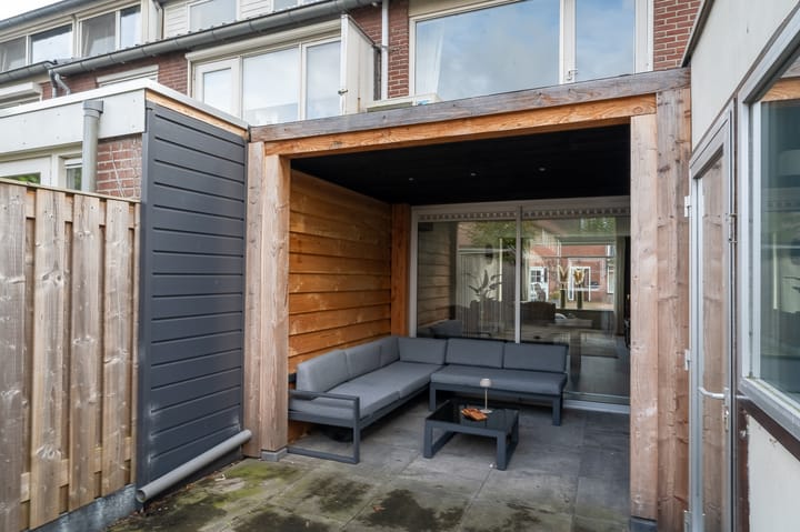 Photo 17 of Hazelaarstraat 18