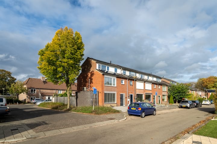 Photo 46 of Hazelaarstraat 18