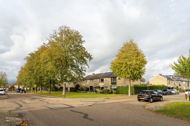 Photo 47 of Hazelaarstraat 18