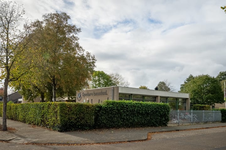 Photo 49 of Hazelaarstraat 18