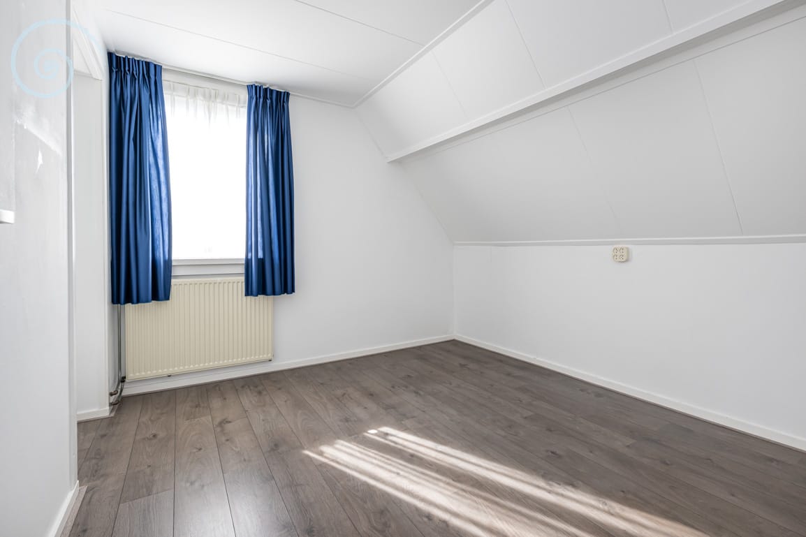 Photo 18 of Wilhelminastraat 36