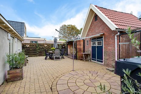 Frânskeleane 37 tertiary image