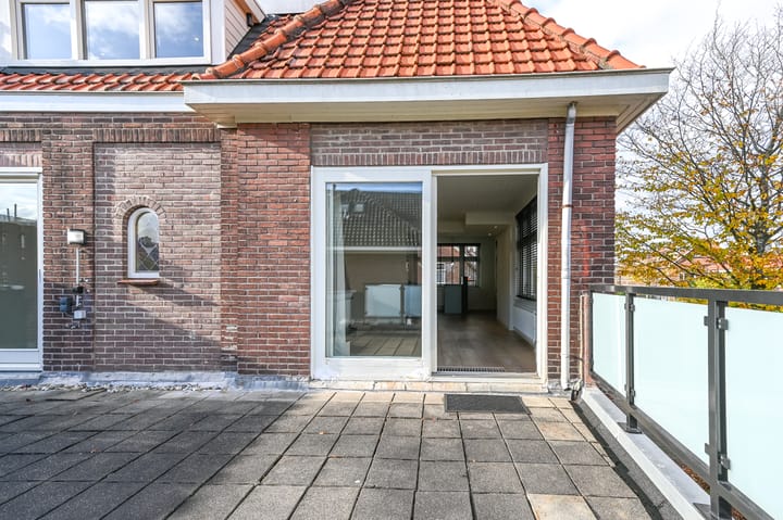 Foto 17 van Middenweg 130-A