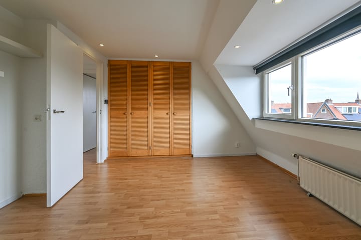 Foto 24 van Middenweg 130-A