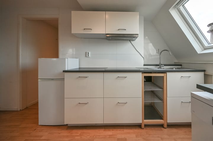 Foto 29 van Middenweg 130-A