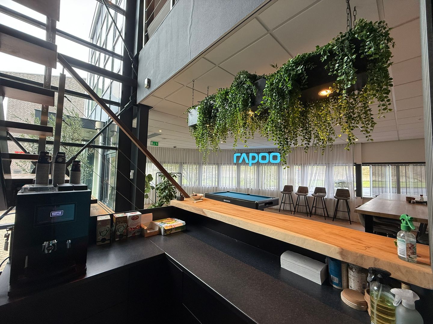 View photo 4 of Prismalaan West 27