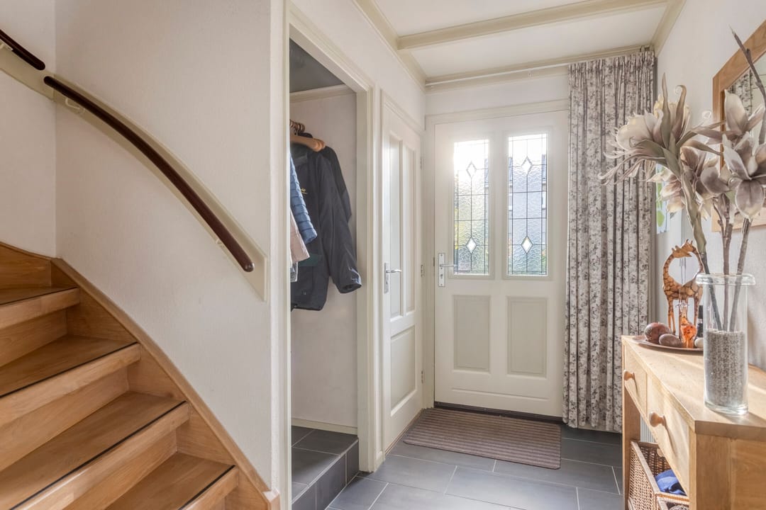 Foto 11 van van Houtstraat 42