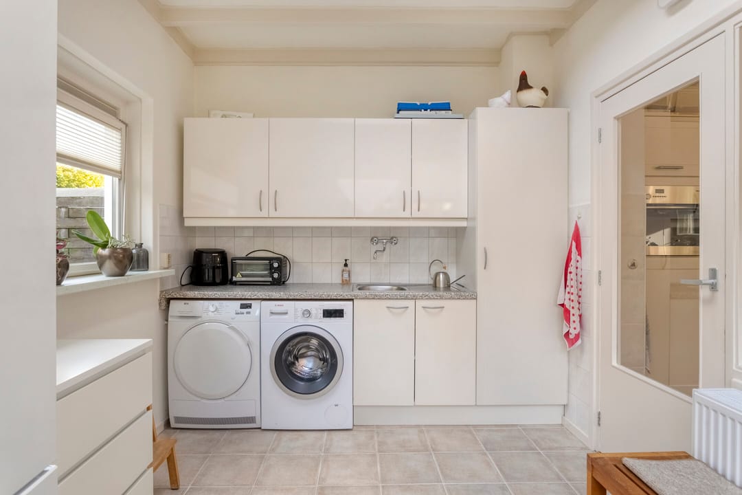 Foto 23 van van Houtstraat 42