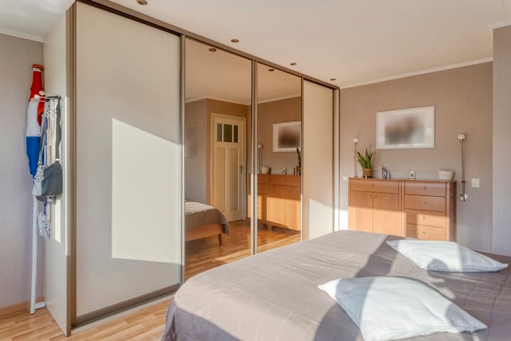 Foto 27 van van Houtstraat 42