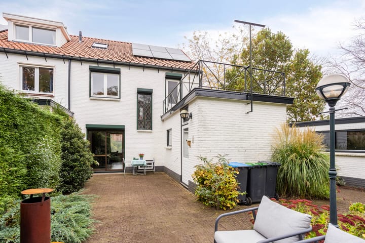 Foto 64 van Middellaan 8